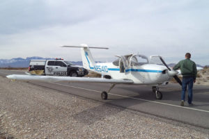 Piper PA-38-112 landed road